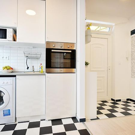 Enjoy Apartman Eger Buitenkant foto