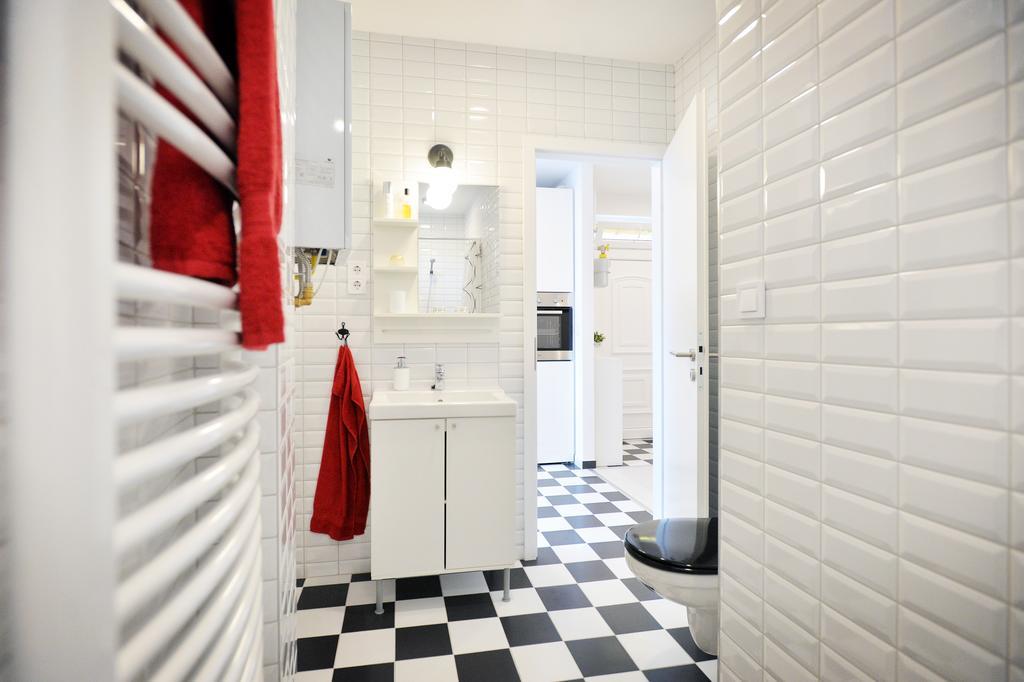 Enjoy Apartman Eger Buitenkant foto