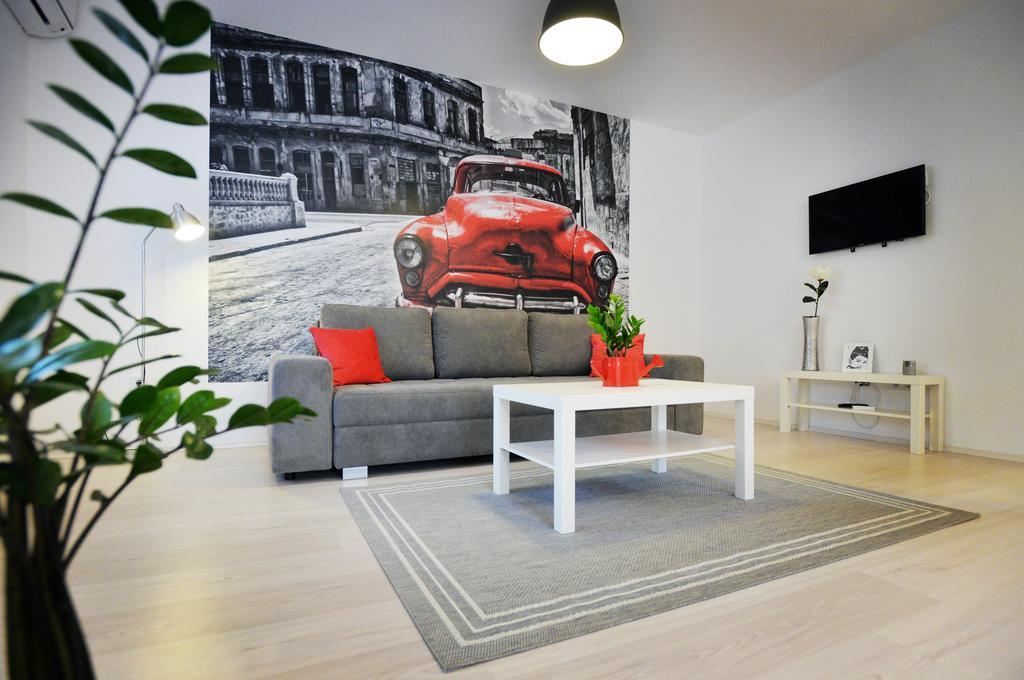 Enjoy Apartman Eger Buitenkant foto