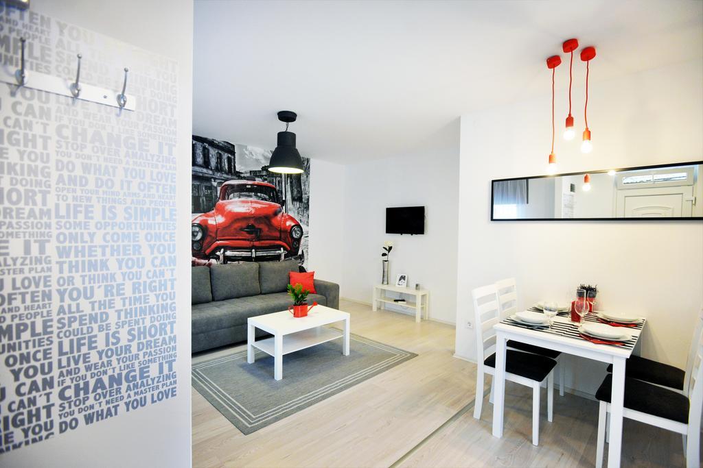 Enjoy Apartman Eger Buitenkant foto